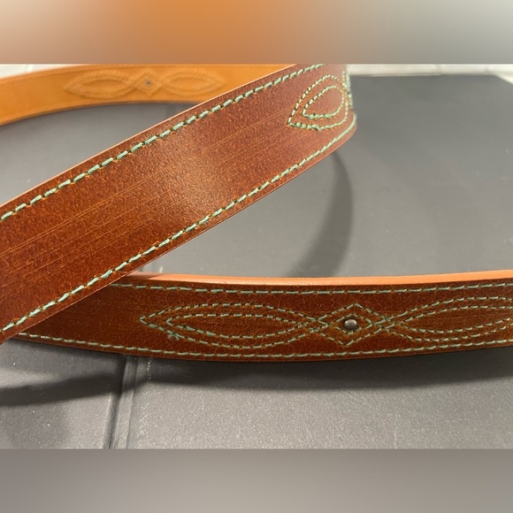 Most Wanted Genuine Leather Gaucho Belt Tan Silver Buckle Green Stitching XL NEW main image 4